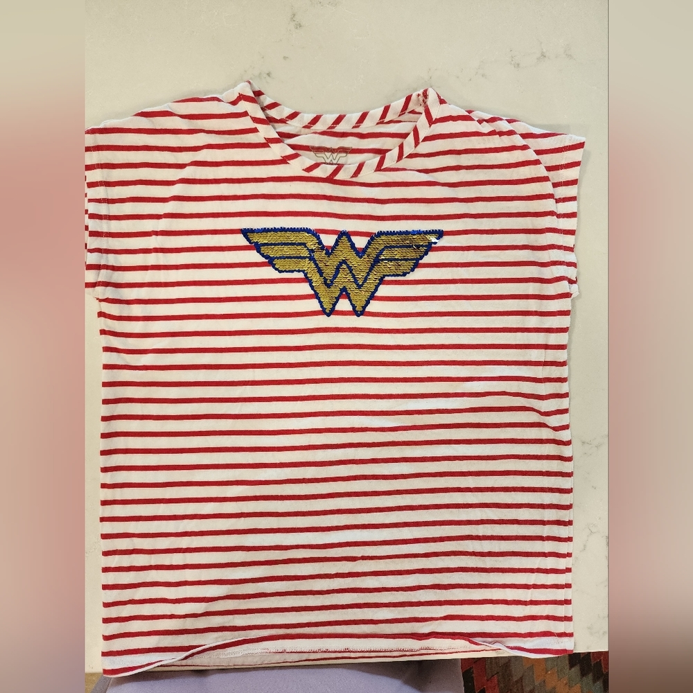 Sleeveless Wonder Woman t-shirt